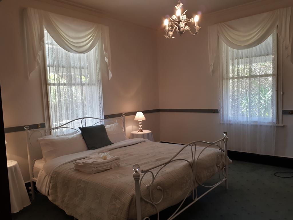 Plynlimmon-1860 Heritage Cottage Or Double Room With Orchard View Kurrajong Экстерьер фото